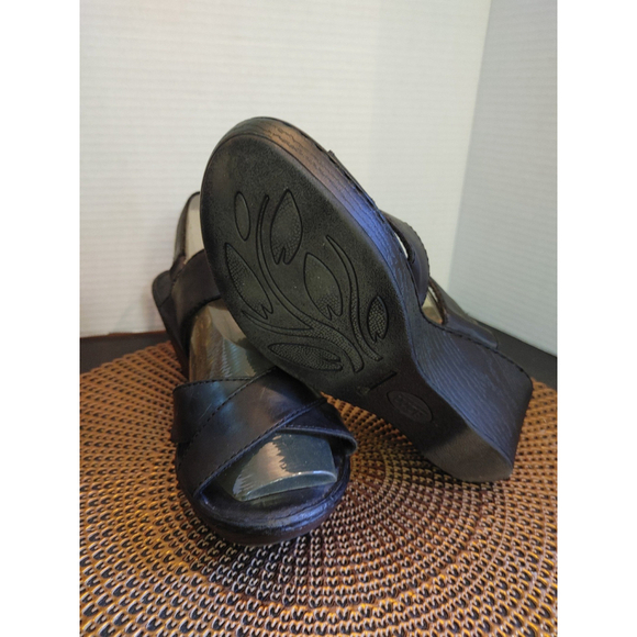 Born Wedge Sandals Size 9M - Picture 5 of 5